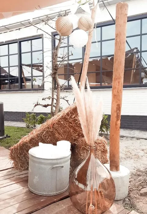 https://www.stylingbymanou.nl/wp-content/uploads/2022/06/XL-vaas-decoratie-480x700.webp