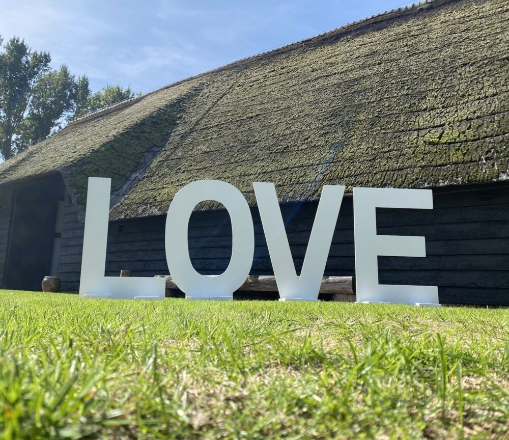 LOVE Lichtletters met/zonder verlichting